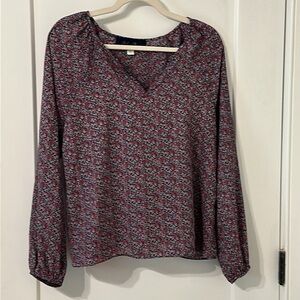 NWOT Floral dark green and pink blouse !